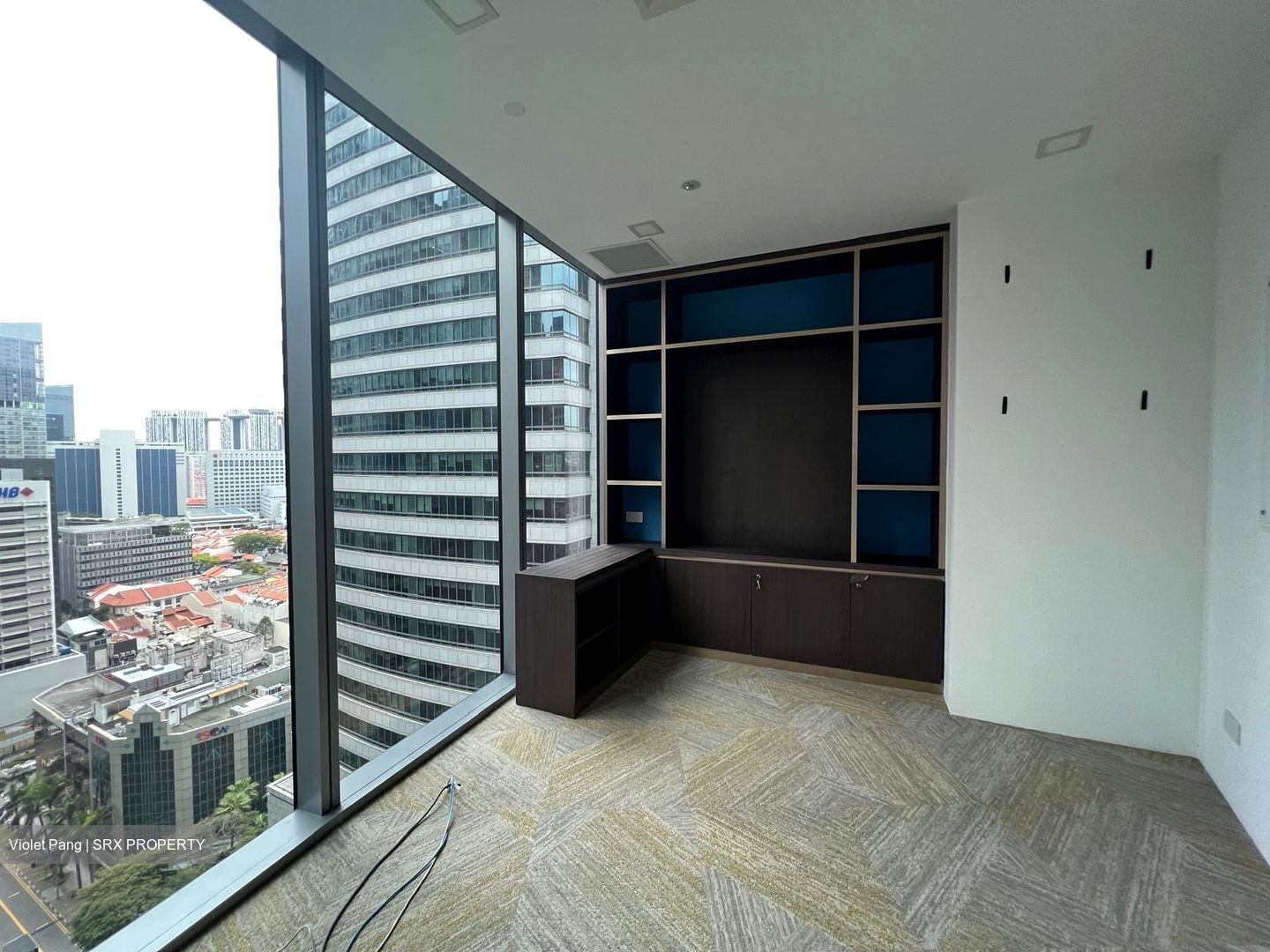 PLUS (D1), Office #570086211